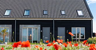 5 - Nieuwe kozijnen voor de hele buurt! - beeld 2